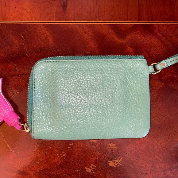Fossil wristlet wallet green leather pink tassel - Picture 2 of 4